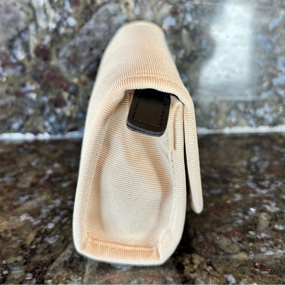 BURBERRY NWT Nova Check Cotton Handkerchief & Cosmetic Pouch Gift Set w/ Box - Picture 14 of 16